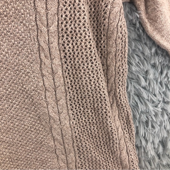 American Eagle Outfitters Sweater Womens  Small Taupe Wool Blend Cable Knit - Picture 3 of 11